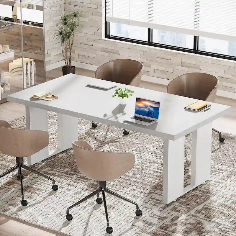 Bureau de direction, Grand poste de travail de bureau informatique